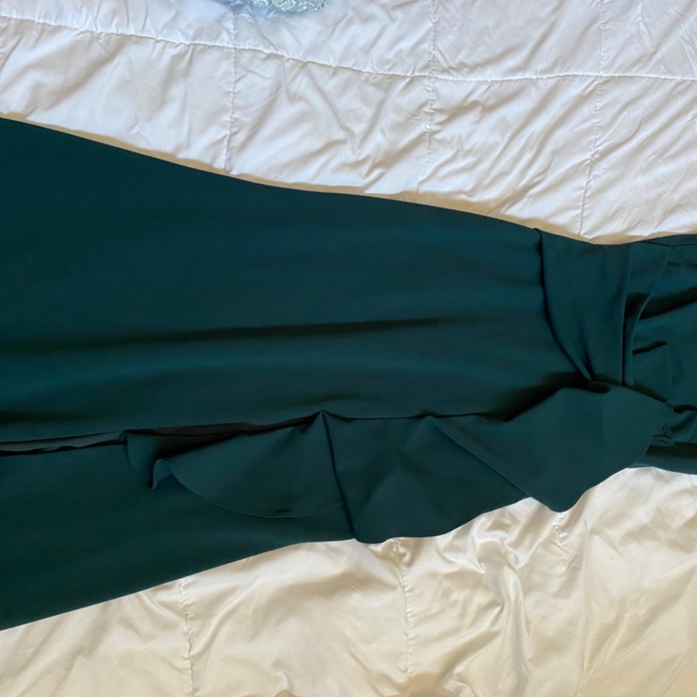 Betsy And Adam Gown, Size 4 - image 4